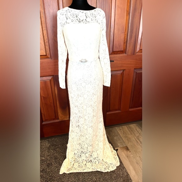 Mermaid Wedding Dress Long Sleeved All Lace Bridal Gowns Lily Sz 6 - Picture 1 of 16
